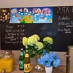 Готель Jufa Sued - Self Check-in 3*