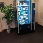 Jufa Sued - Self Check-in Готель 3*