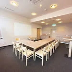 Готель Jufa Sued - Self Check-in