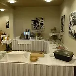 Jufa Sued - Self Check-in Готель Грац