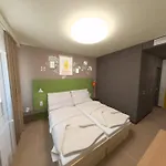 Jufa Sued - Self Check-in 3* Грац