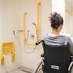 Готель Jufa Sued - Self Check-in Грац