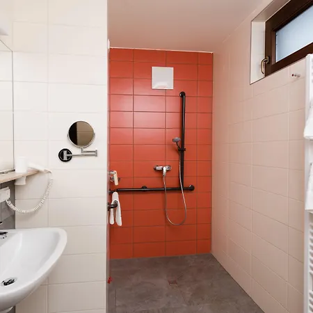 Jufa Süd 3* Graz
