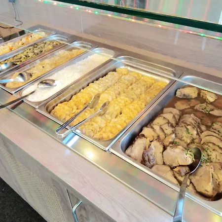 Jufa Sued - Self Check-in 3* Graz