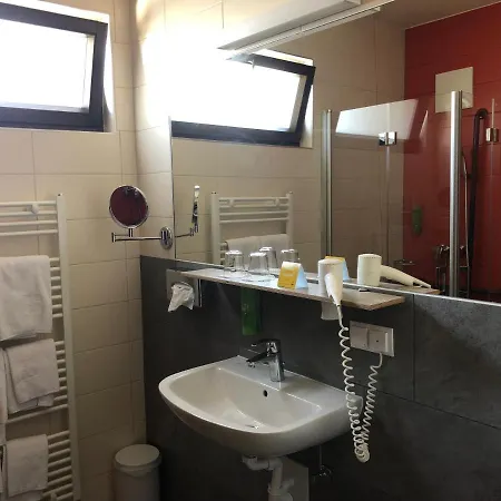 Hotel Jufa Sued - Self Check-in Graz