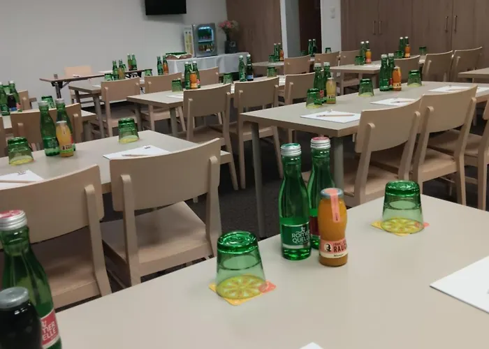 Ξενοδοχείο Jufa Sued - Self Check-in Γκρατς