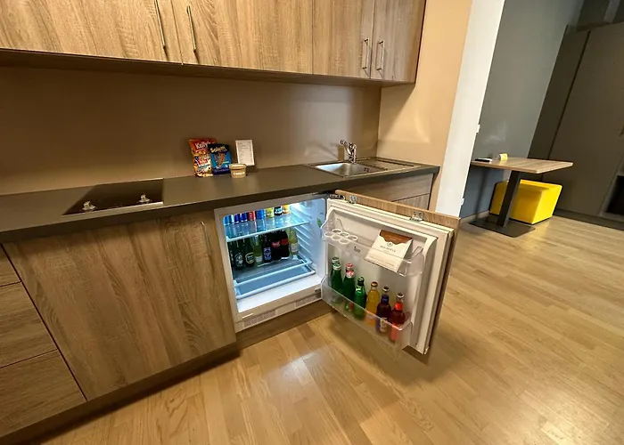 Jufa Süd - Self Check-in 3* Graz