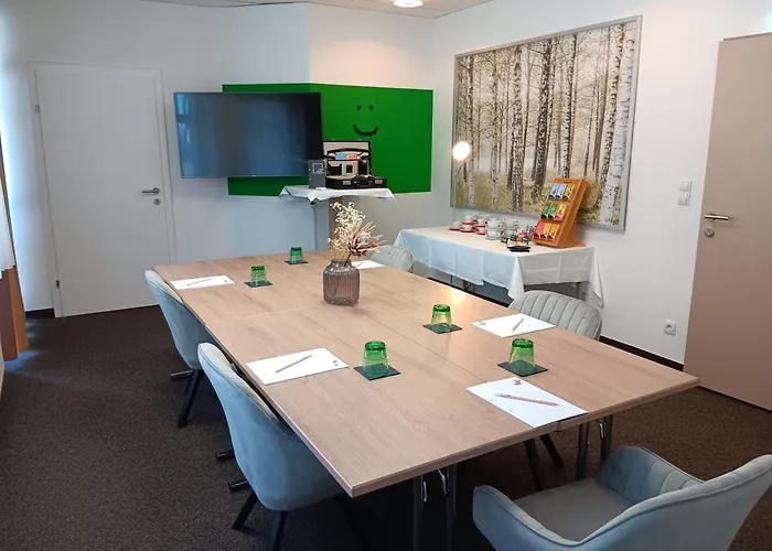 Hotel Jufa Süd - Self Check-in 3*