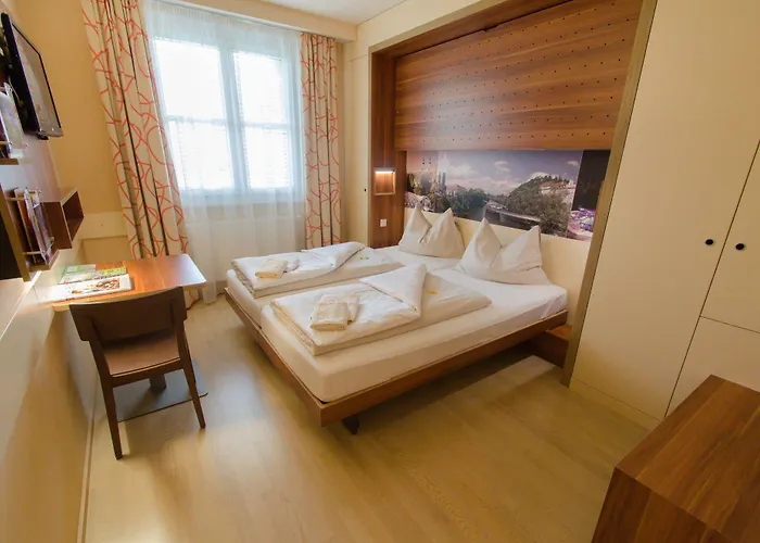 Jufa Süd - Self Check-in Graz